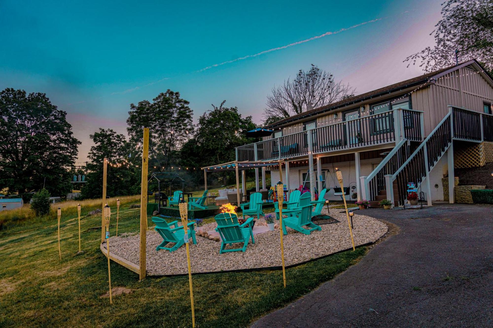 Carloover Vista: Mountain Escape ฮ็อตสปริงส์ ภายนอก รูปภาพ