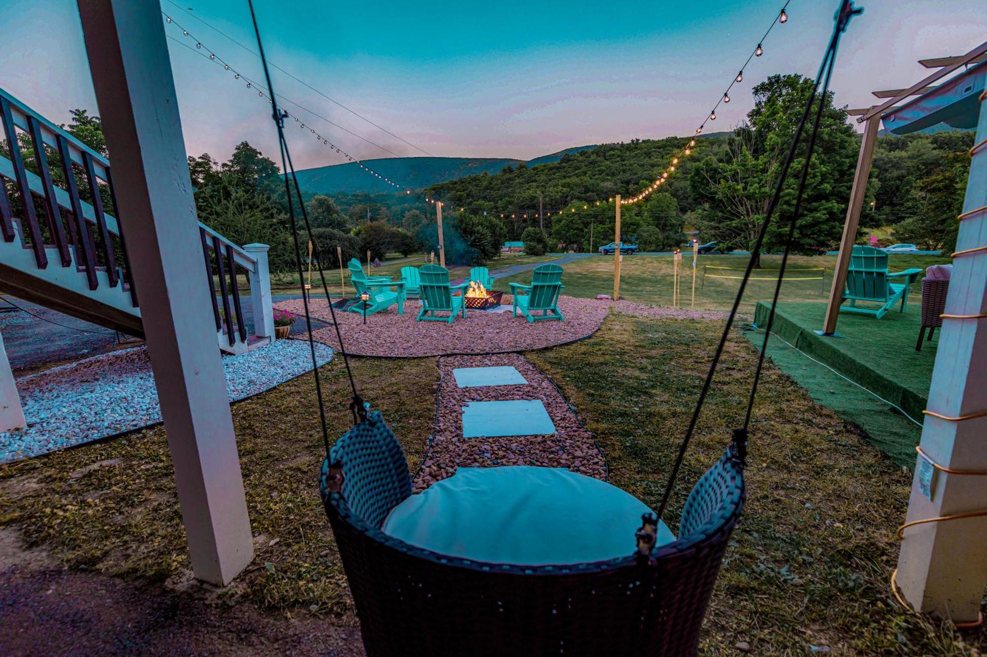 Carloover Vista: Mountain Escape ฮ็อตสปริงส์ ภายนอก รูปภาพ